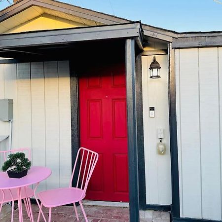 New Tiny Home Uptown ฟีนิกซ์ ภายนอก รูปภาพ