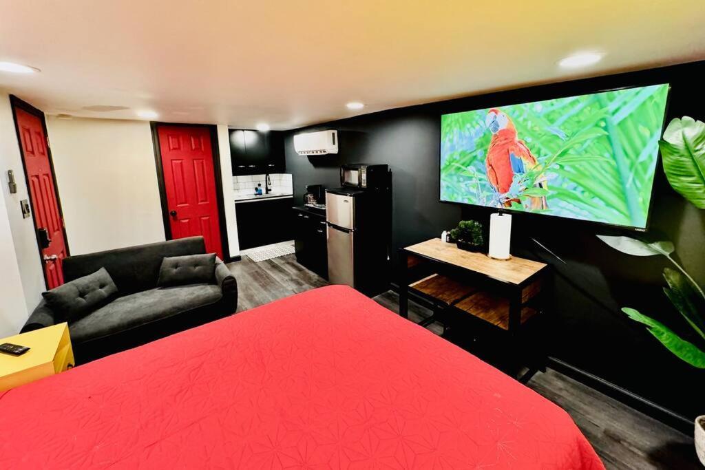 New Tiny Home Uptown ฟีนิกซ์ ภายนอก รูปภาพ
