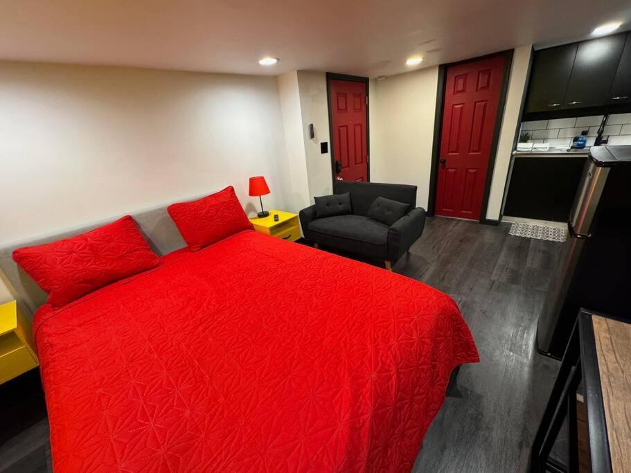 New Tiny Home Uptown ฟีนิกซ์ ภายนอก รูปภาพ