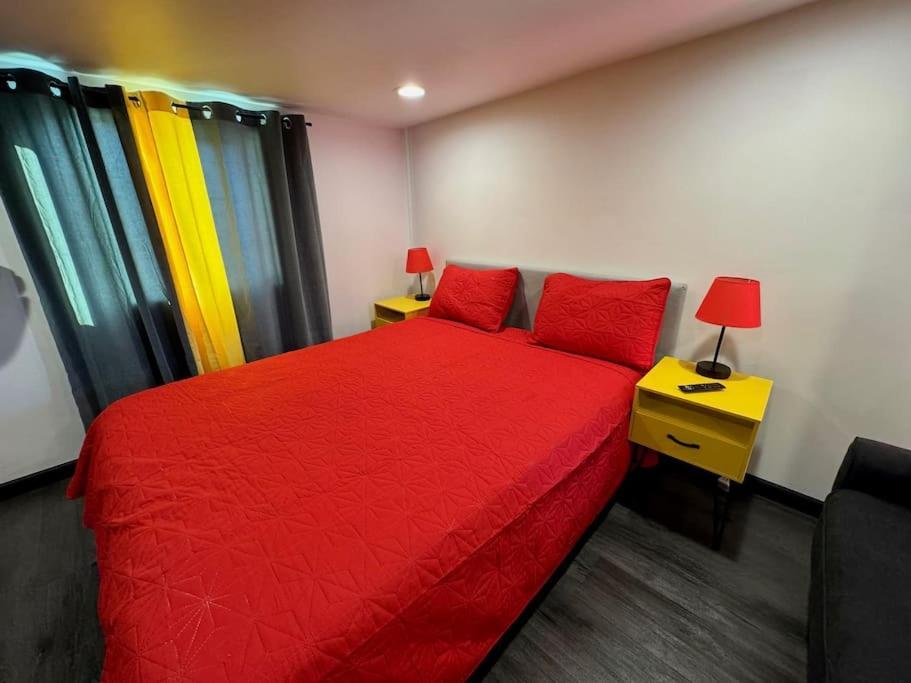 New Tiny Home Uptown ฟีนิกซ์ ภายนอก รูปภาพ